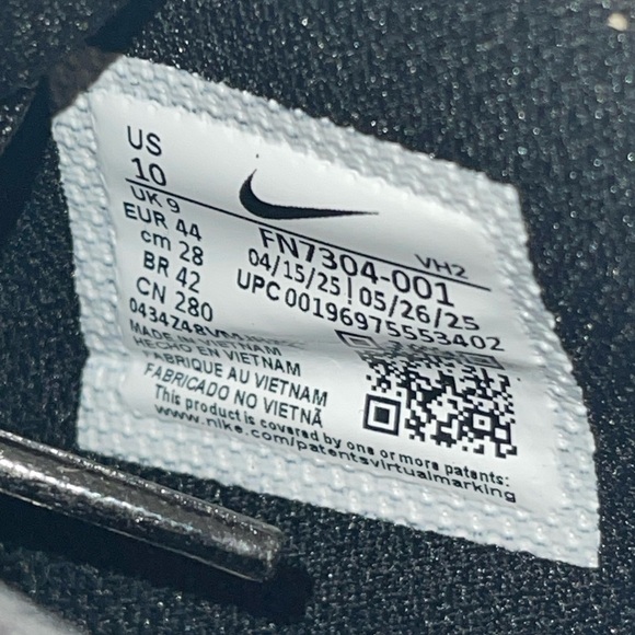 Nike Air Max Excee Men's Size 10/Women’s Size 11.5 Brand New With Partial Box - Picture 8 of 13